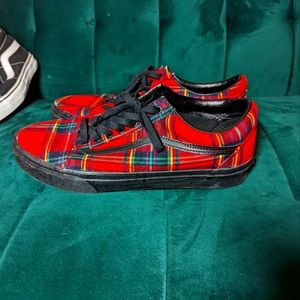 PLAID Vans old skool 11.5